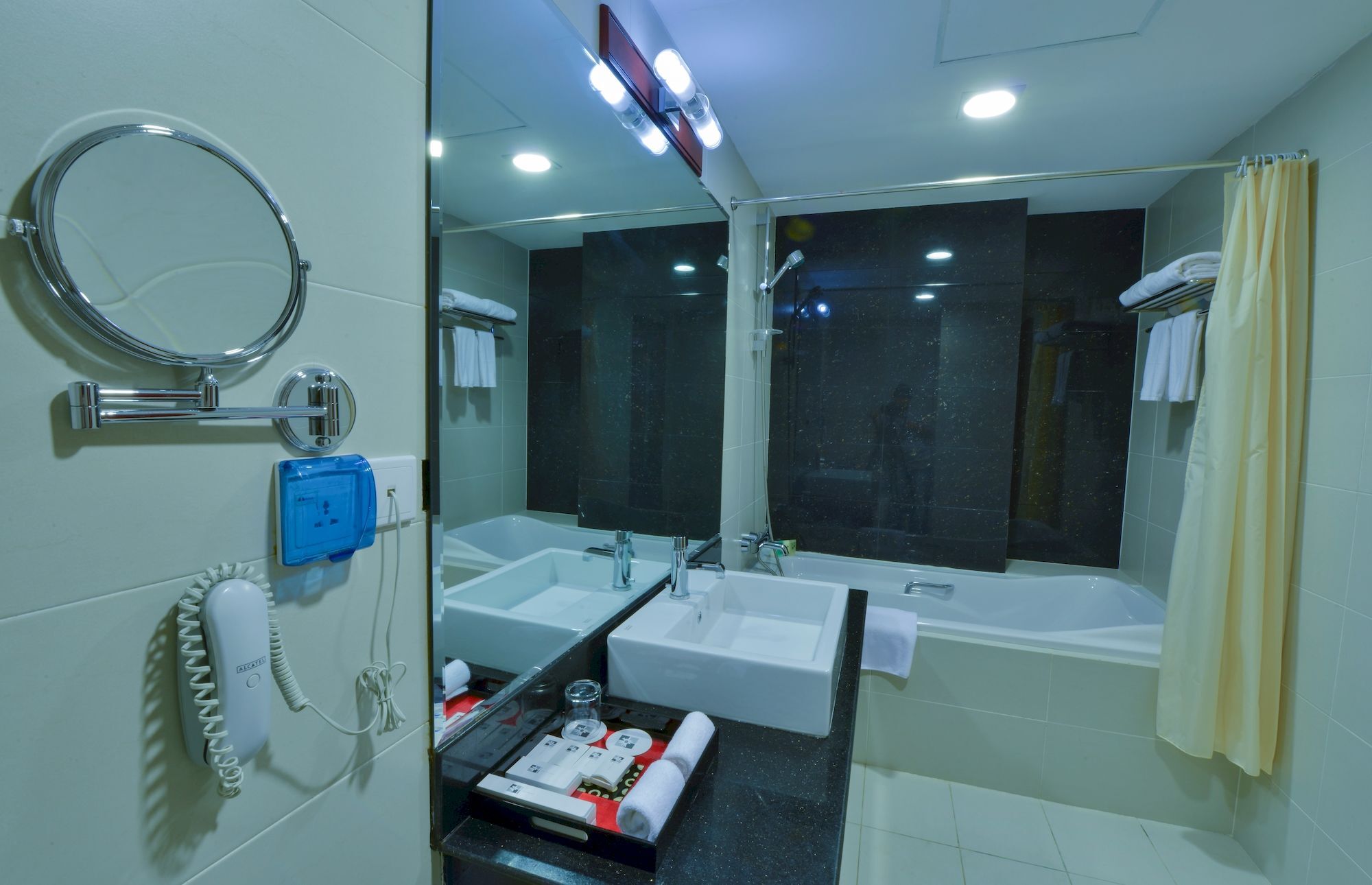 Sapaly Lao Cai City Hotel Extérieur photo